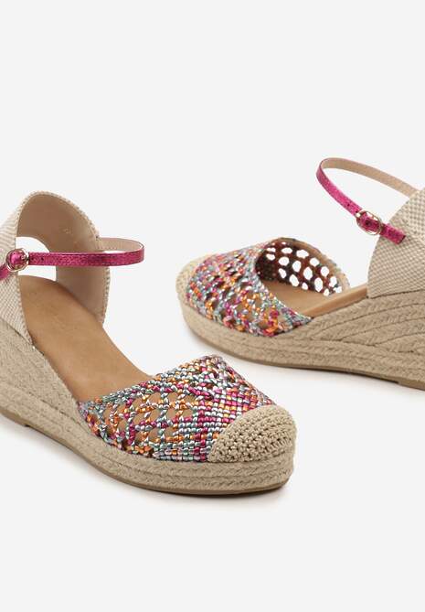 Różowo-Niebieskie Ażurowe Sandały na Koturnie Ozdobionym Plecionką z Juty Zapinane przy Kostce Conna