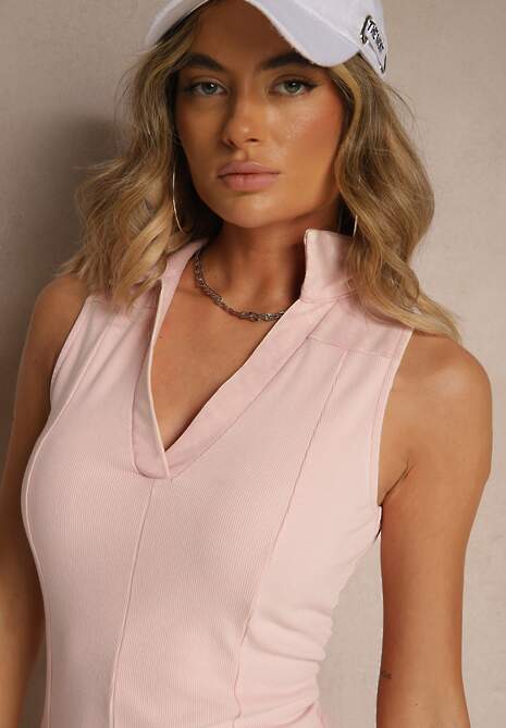 Jasnoróżowa Sukienka z Bawełny z Trójkątnym Dekoltem i Kołnierzykiem Siluvia