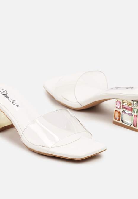 Białe Transparentne Klapki na Słupku Zdobionym Dużymi Cyrkoniami Jarinori