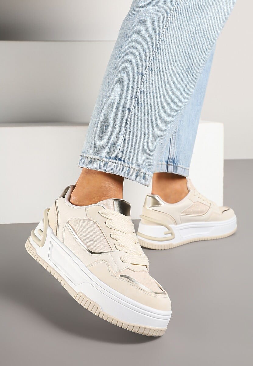 Białe Sneakersy na Platformie Ozdobionej Tłoczeniem Deovithra