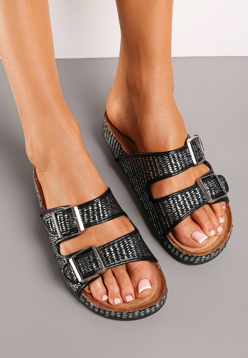 Czarne Klapki z Plecionki z Dwiema Metalicznymi Klamerkami Aidron