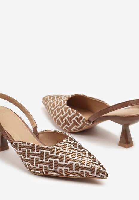 Brązowe Sandały na Kaczuszce z Geometrycznym Wzorem Arriretta