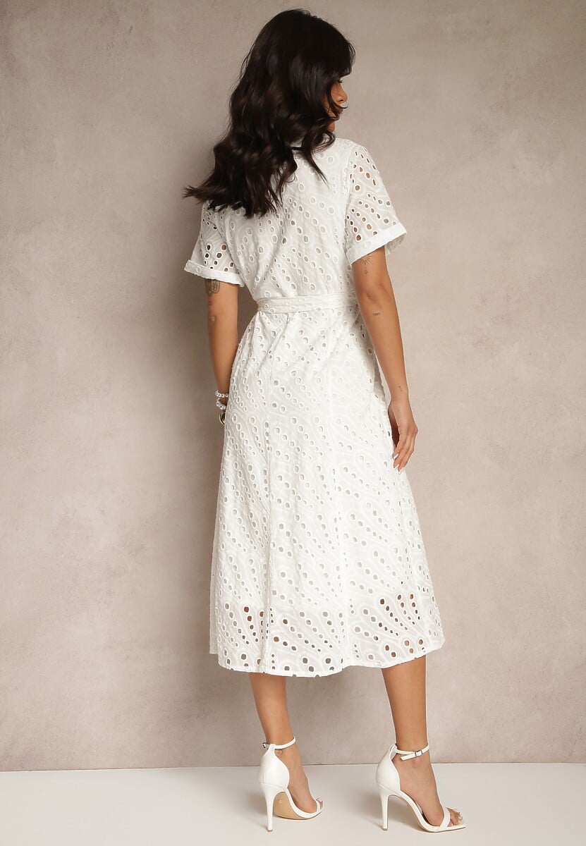 Biała Ażurowa Sukienka Koszulowa Ozdobiona Paskiem Rinailia