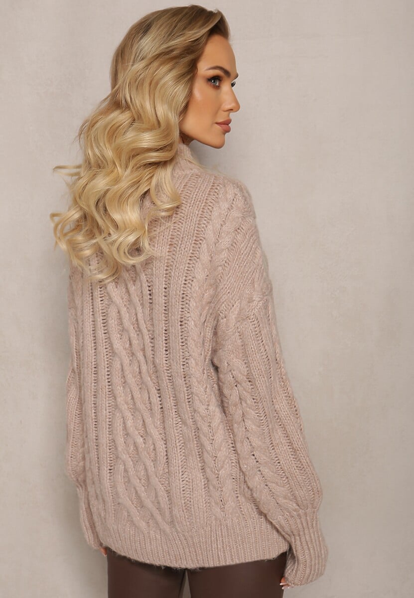 Ciemnobeżowy Luźny Golf w Ozdobny Splot Atterta