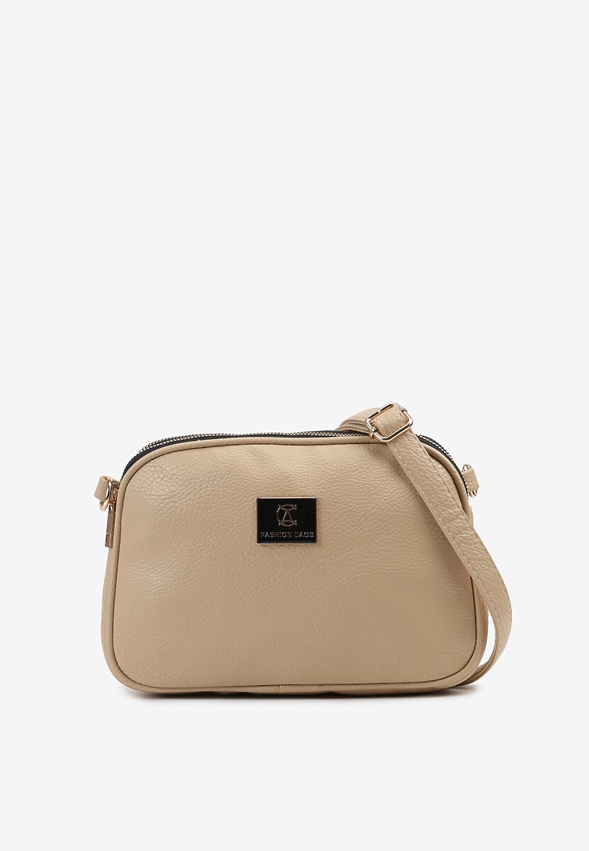 Beżowa Torebka Listonoszka o Prostokątnym Fasonie z Metalową Aplikacją Tirisia