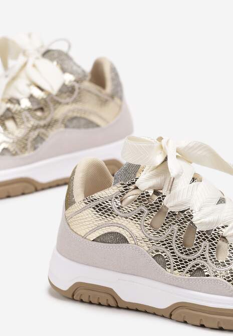 Złote Sneakersy Ozdobione Brokatem z Oryginalnym Sznurowaniem Patricie