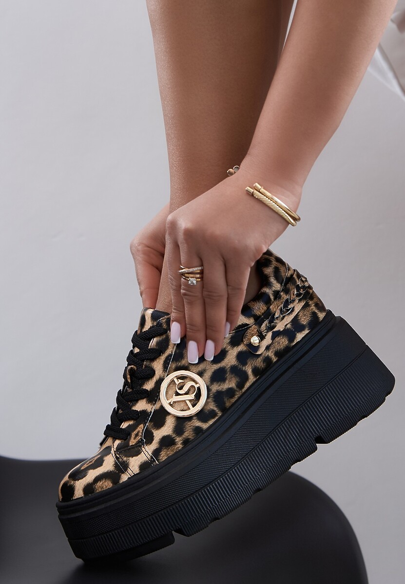 Panterkowe Sneakersy Vices na Platformie Ozdobione Metaliczną Aplikacją Tatellia