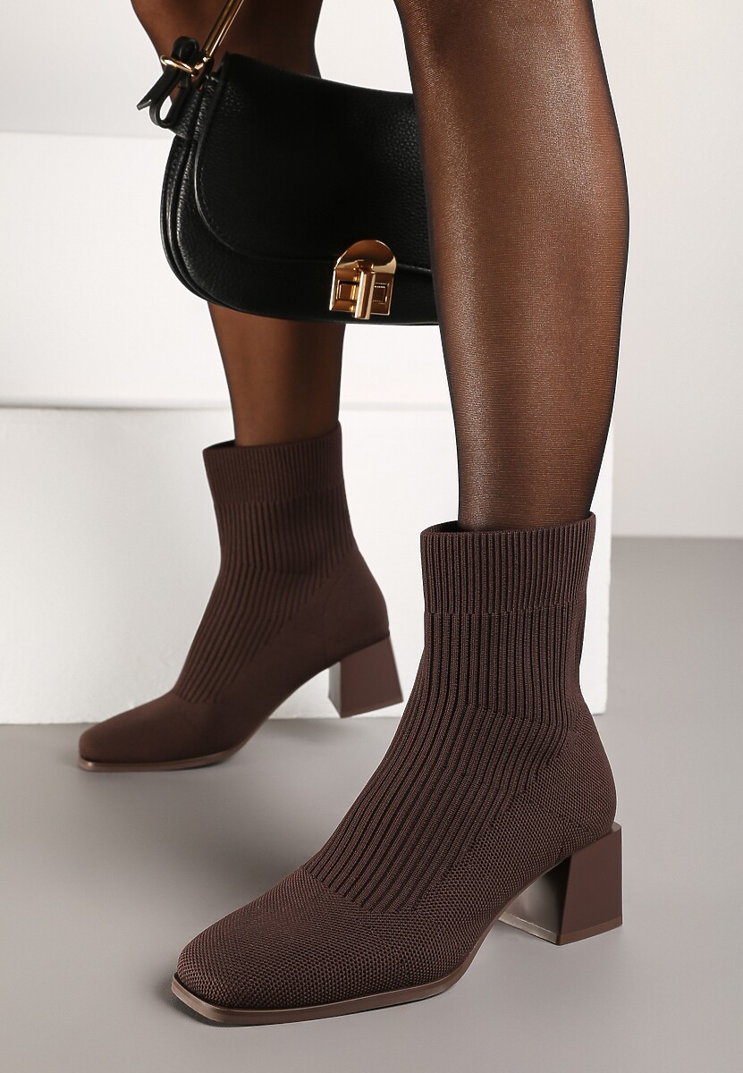Brązowe Botki na Stożku z Elastyczną Cholewką Lerinana