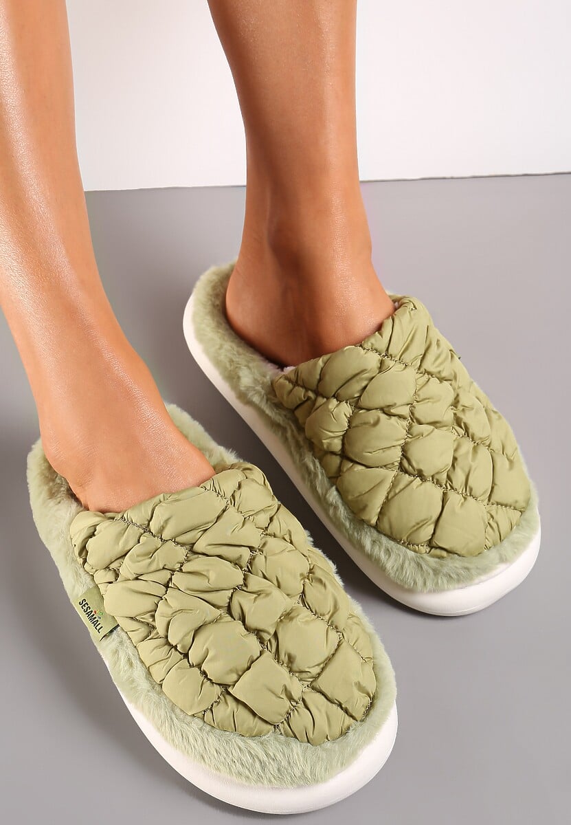 Zielone Eleganckie Kapcie Pikowane na Niskiej Platformie Tavemene