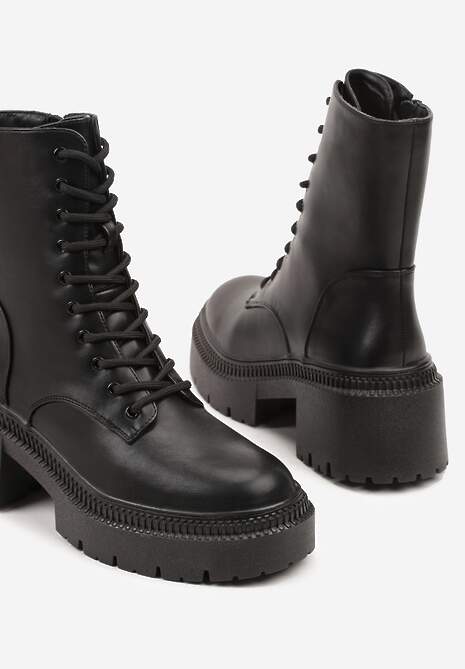 Czarne Botki Workery Vices na Platformie z Metaliczną Aplikacją Violosa