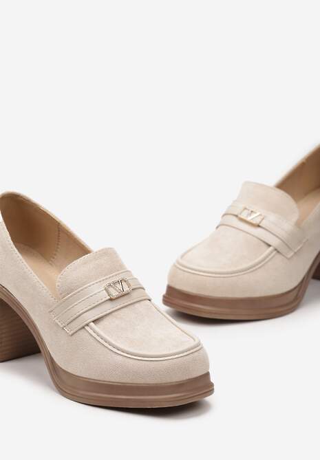 Beżowe Półbuty w Stylu Mokasynów na Słupku z Klamerką Amledis