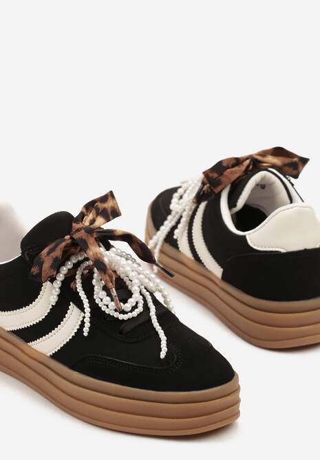 Czarne Sneakersy Tenisówki na Tłoczonej Platformie Ozdobione Perłami Ashinne