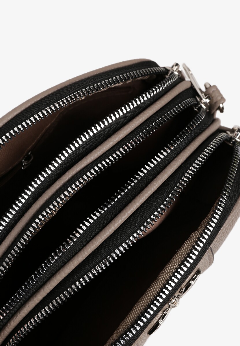 Szara Torebka Ozdobiona Metaliczną Aplikacją Nanowena