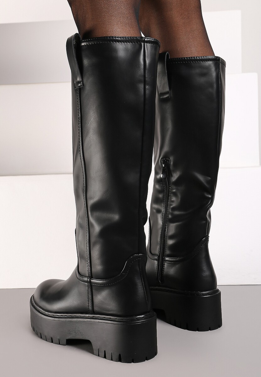 Czarne Minimalistyczne Kozaki na Platformie Kelieska