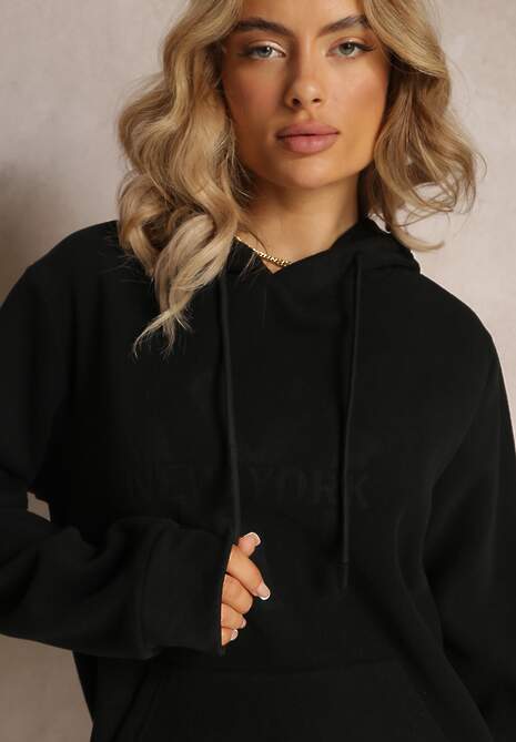 Czarna Dzianinowa Bluza z Nadrukiem i Kapturem Nehret