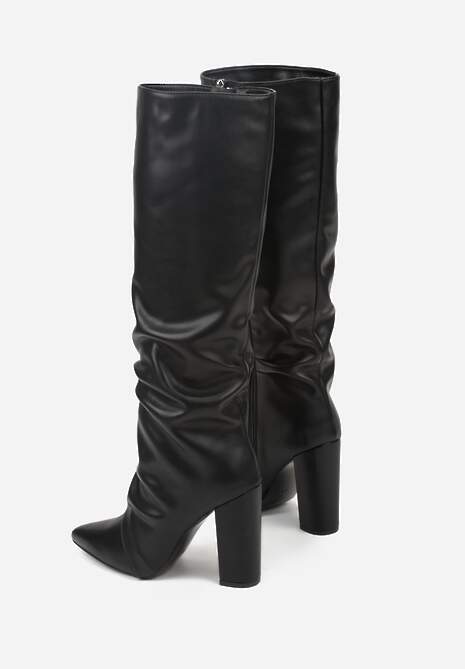 Czarne Marszczone Kozaki na Słupkowym Obcasie z Noskiem w Szpic Badara