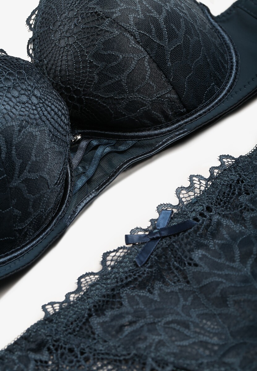 Ciemnozielony Komplet Biustonosz Push Up i Majtki Ozdobione Romantyczną Koronką Zeril