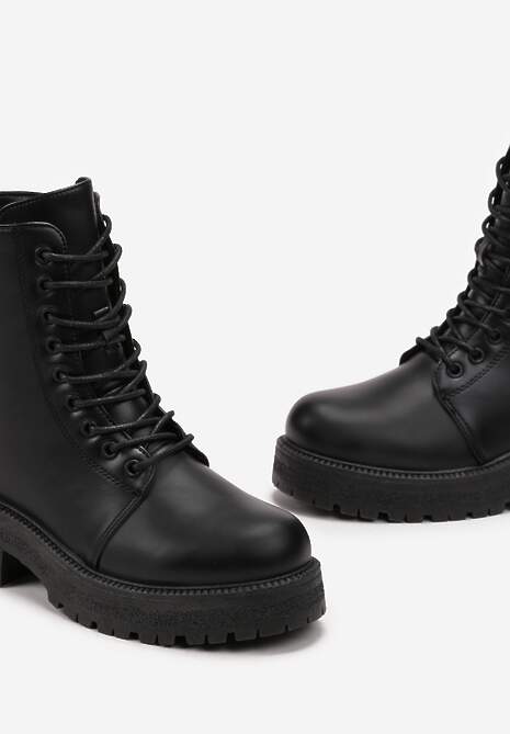 Czarne Botki Workery na Platformie z Protektorem Venar