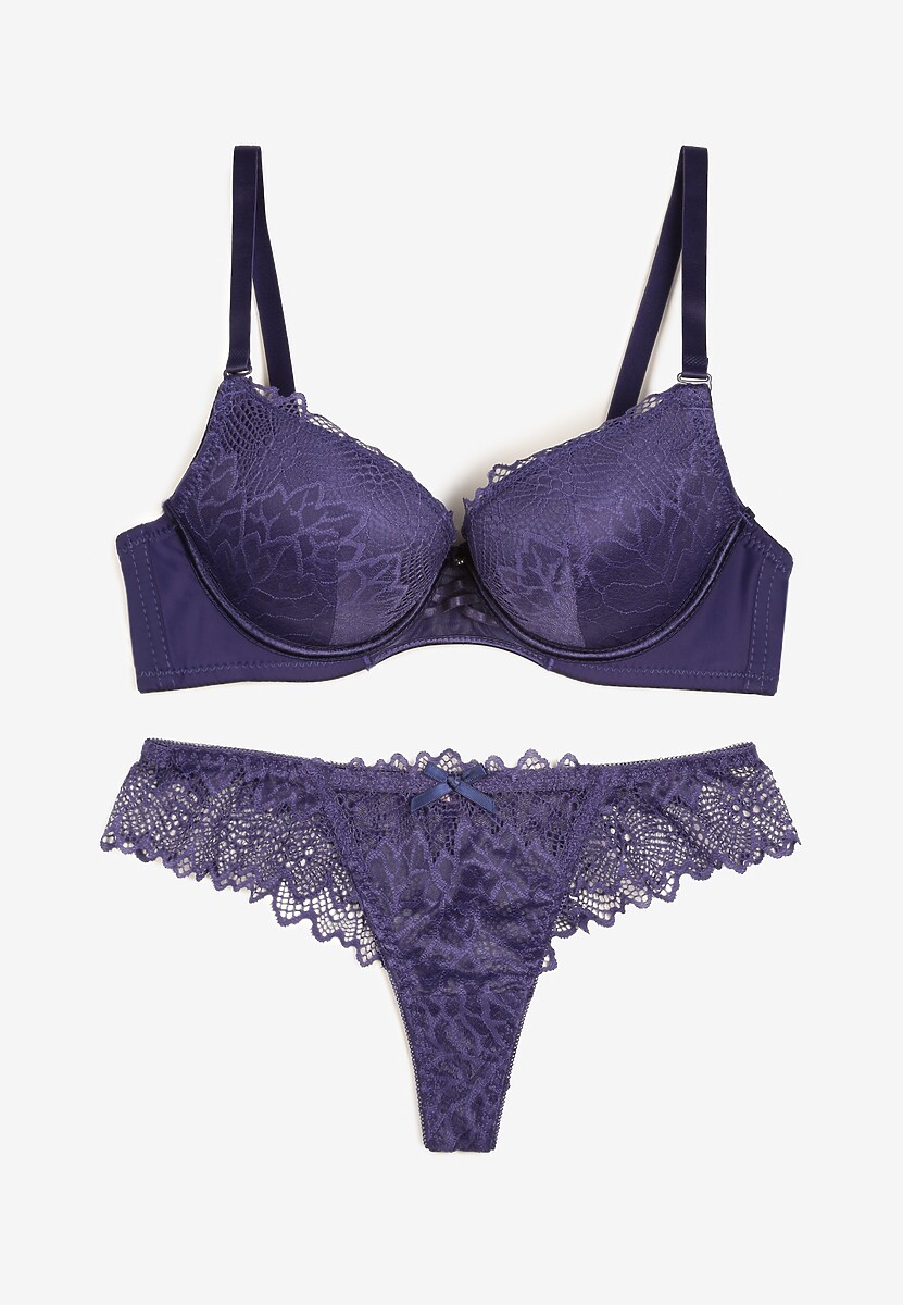 Fioletowy Komplet Biustonosz Push Up i Majtki Ozdobione Romantyczną Koronką Zeril