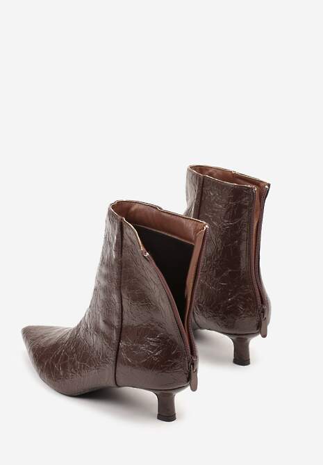 Brązowe Botki Vices na Kaczuszce Ozdobione Tłoczeniem Zaidora