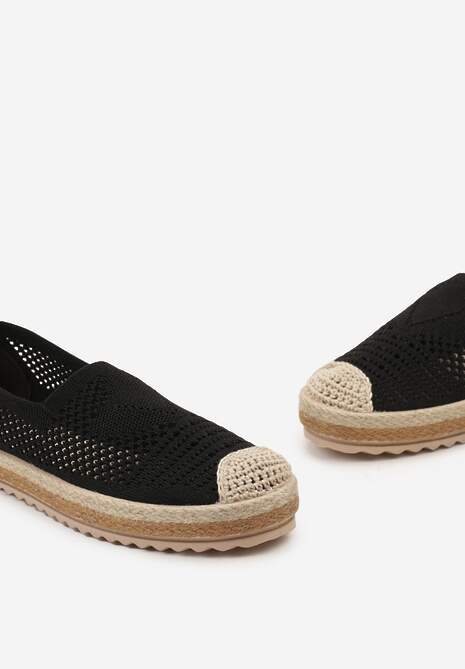 Czarne Ażurowe Espadryle na Plecionej Podeszwie z Ozdobnym Noskiem Uraian