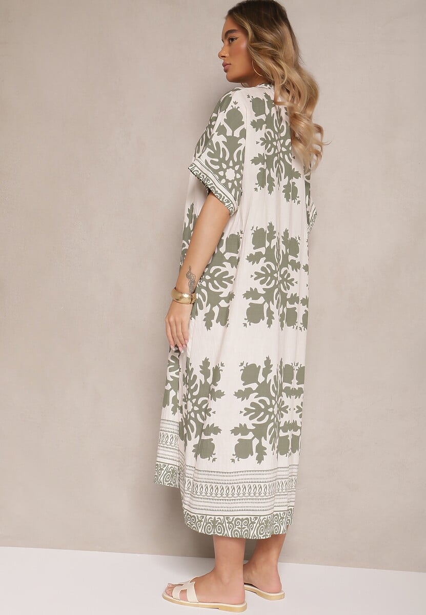 Ciemnozielona Wiskozowa Sukienka o Pudełkowym Kroju z Dekoltem w Serek Adellira