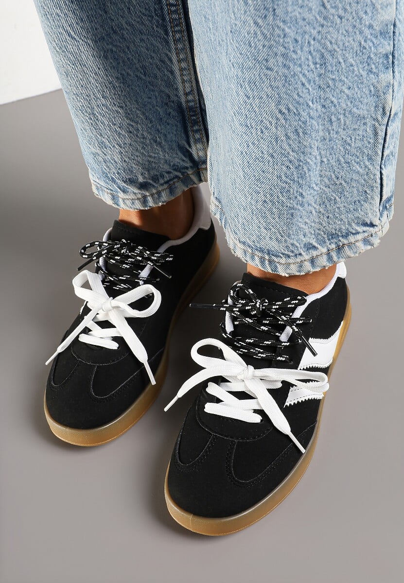 Czarno-Białe Sneakersy w Stylu Klasycznych Tenisówek z Ekozamszu Lorlevia