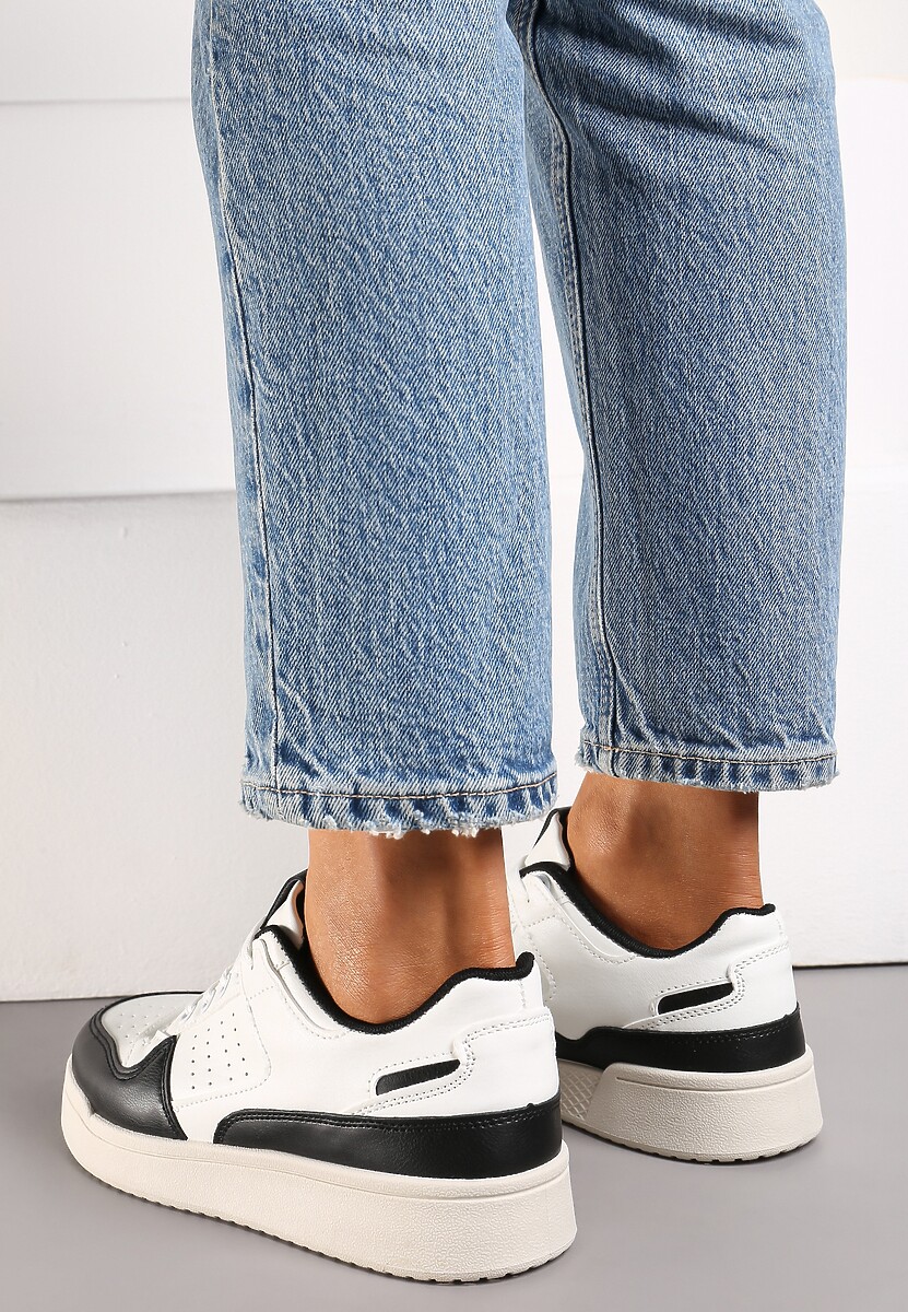 Czarno-Białe Sznurowane Sneakersy z Ekoskóry na Grubej Podeszwie z Ozdobnymi Łatkami Anaviria