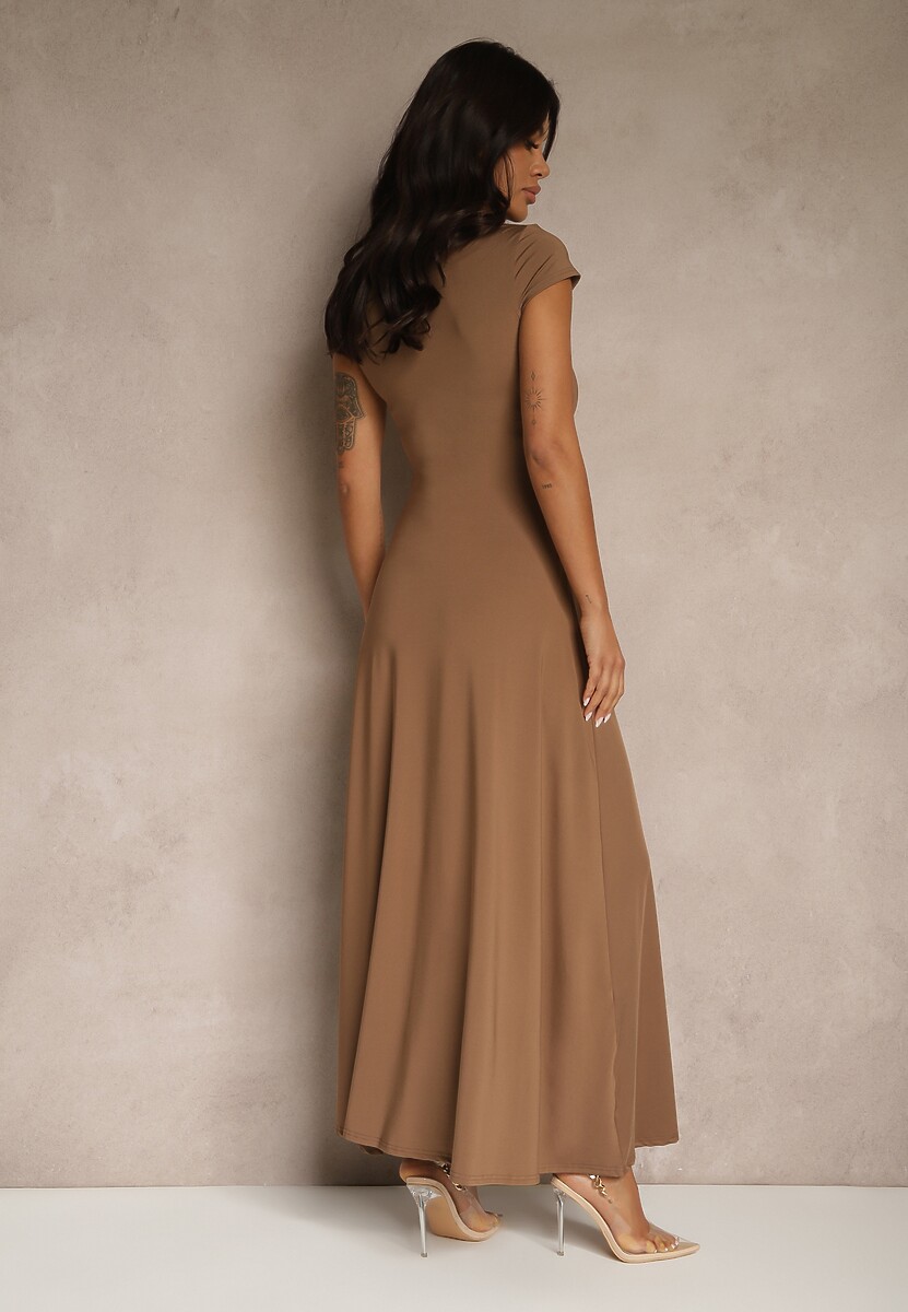 Brązowa Rozkloszowana Sukienka z Wiskozą z Kwadratowym Dekoltem Nalorina