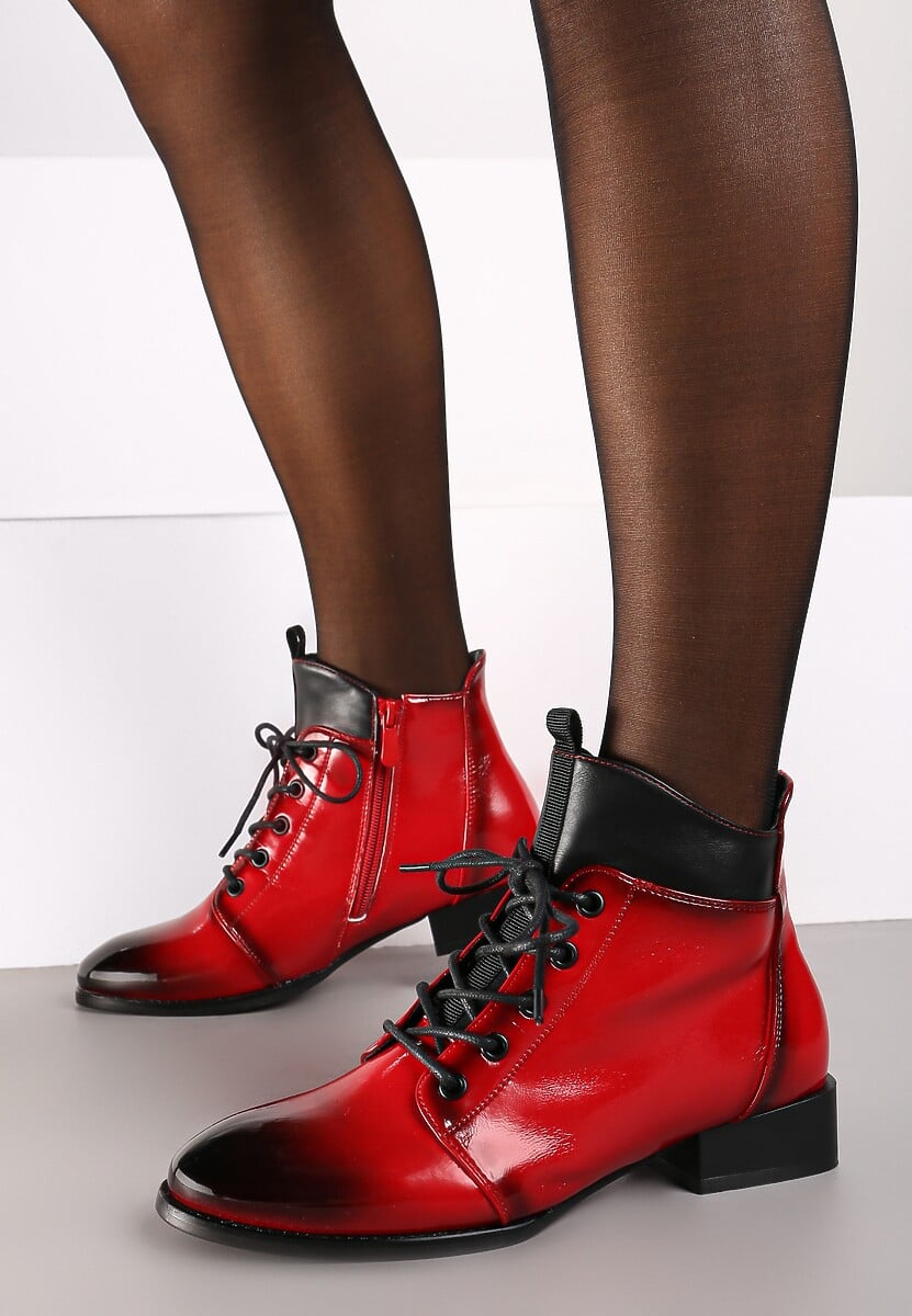 Czerwono-Czarne Botki Lakierowane na Płaskiej Podeszwie ze Sznurowaniem Mivalia
