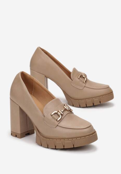 Ciemnobeżowe Półbuty z Metalową Aplikacją na Kwadratowym Wysokim Słupku i Platformie Viama