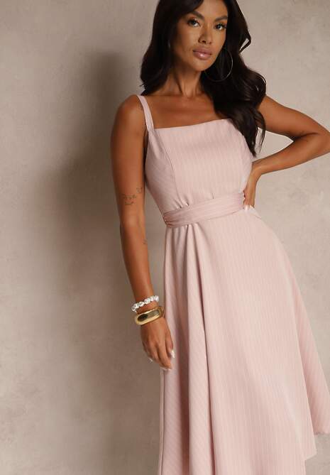 Różowa Rozkloszowana Sukienka z Wiskozą w Paski Dolavessa