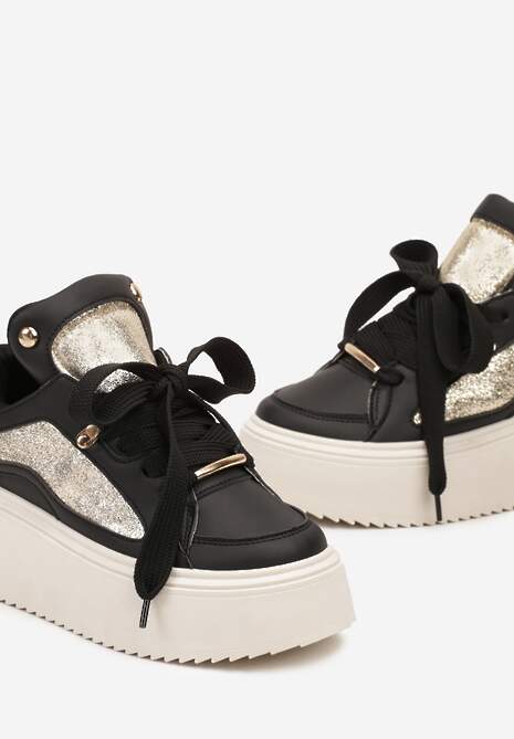 Czarne Sneakersy na Platformie Ozdobione Nitami i Metalicznymi Elementami Azista
