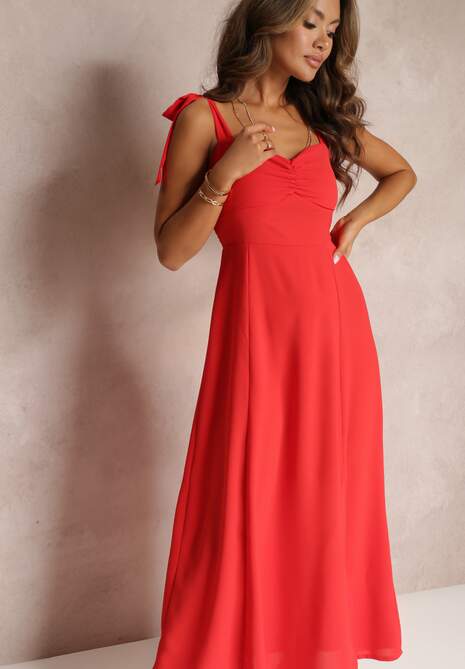 Czerwona Sukienka Rozkloszowana z Wiązanymi Ramiączkami i Wycięciem Argomeda