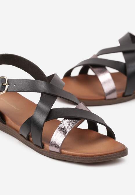 Czarne Sandały z Przeplatanymi Paskami Zapinane na Klamerkę Nitaswena