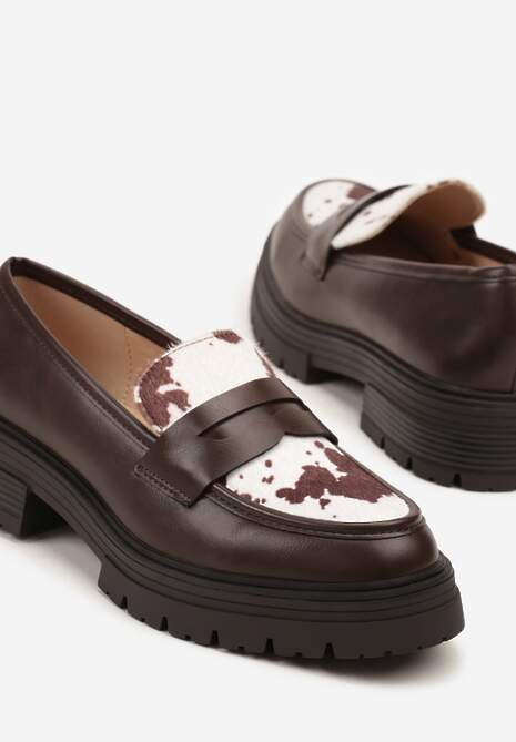 Brązowe Klasyczne Mokasyny ze Skórzaną Wkładką i Wstawką w Krowie Łaty Tulirena