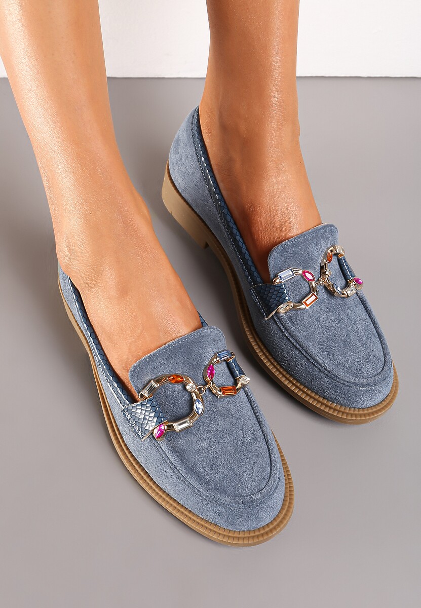 Niebieskie Mokasyny z Ozdobnym Tłoczeniem i Aplikacją z Mieniących się Kamieni Berxia