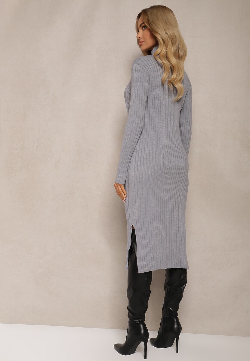Szara Sukienka Sweterkowa z Wiskozą i Golfem o Dopasowanym Kroju Ninnellea