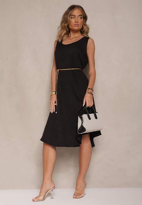 Czarna Basicowa Sukienka o Rozkloszowanym Kroju Mevolira