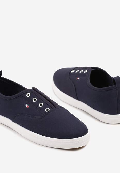 Granatowe Wsuwane Tenisówki w Casualowym Stylu Sepessa