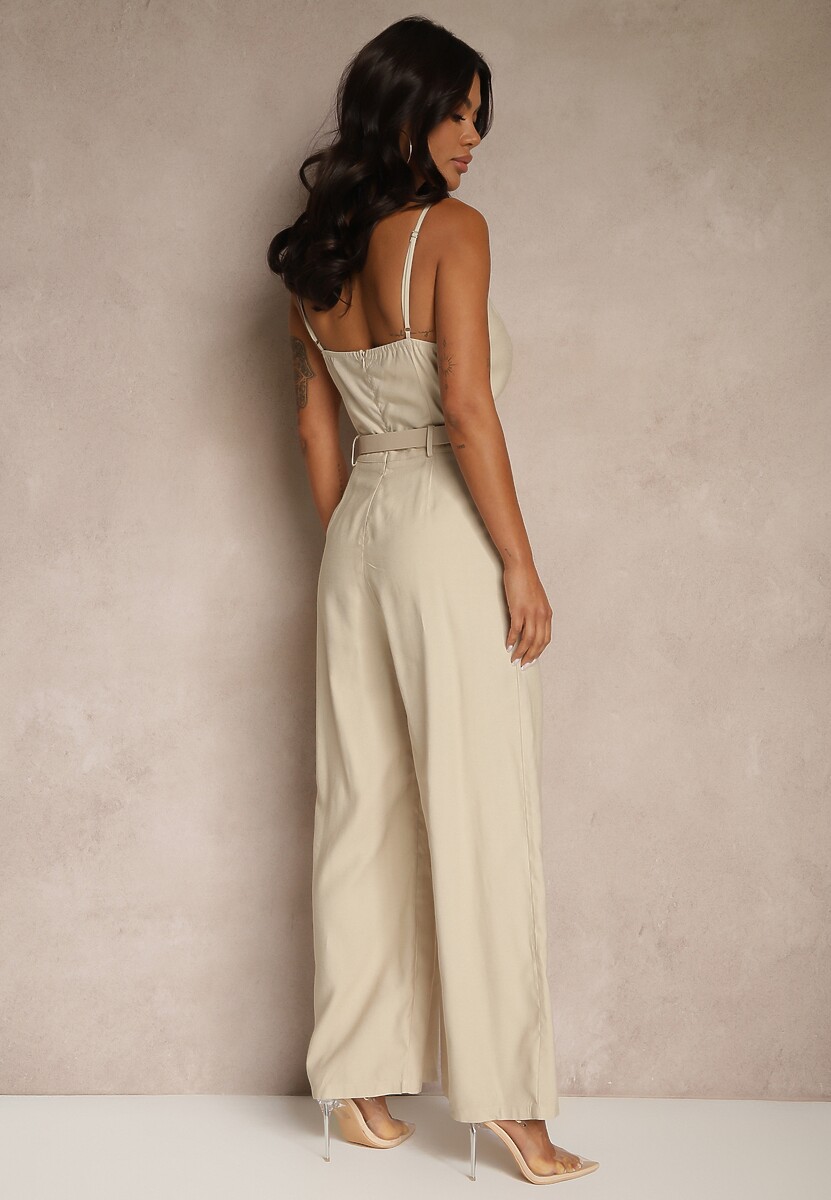 Beżowy Kopertowy Kombinezon z Wiskozy na Ramiączkach z Paskiem z Klamrą Modivla