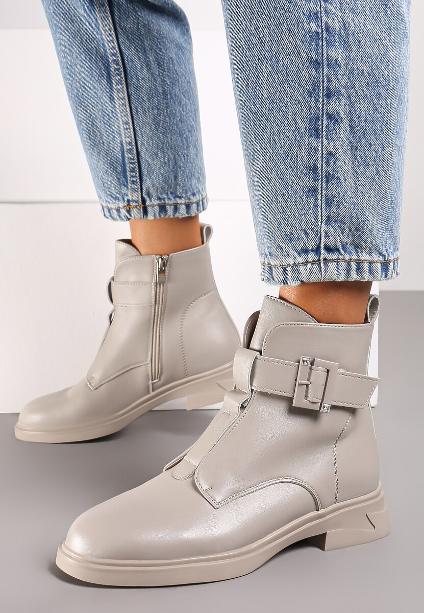 Beżowe Płaskie Botki Sztyblety Wykończone Klamrą z Regulacją Mivanella