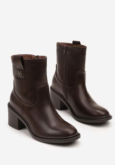 Ciemnobrązowe Botki Vices na Słupku Ozdobione Aplikacją Liter Lorrise