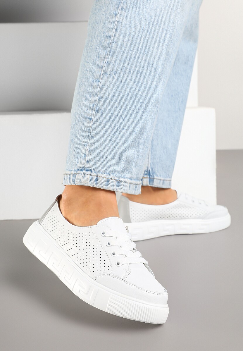 Białe Sneakersy ze Skóry Naturalnej z Perforacją Isolena