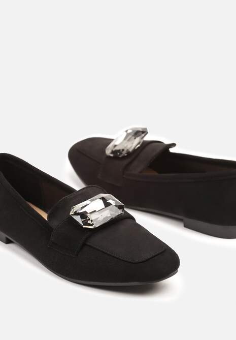 Czarne Mokasyny z Ekozamszu Zdobione Aplikacją z Dużą Cyrkonią Zidanira