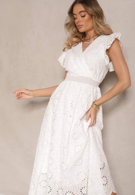 Biała Kopertowa Sukienka Ażurowa z Bufiastymi Rękawami Ldivaya