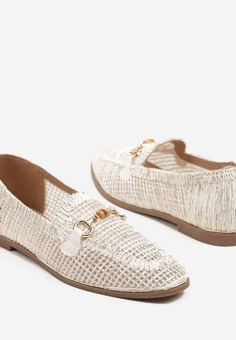 Białe Ażurowe Mokasyny Loafersy z Klamrą Koliswena