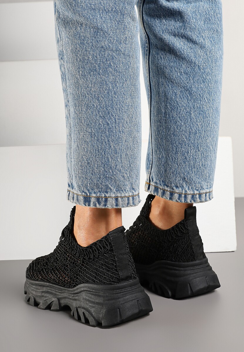 Czarne Sneakersy Ozdobione Siateczką Toliselle