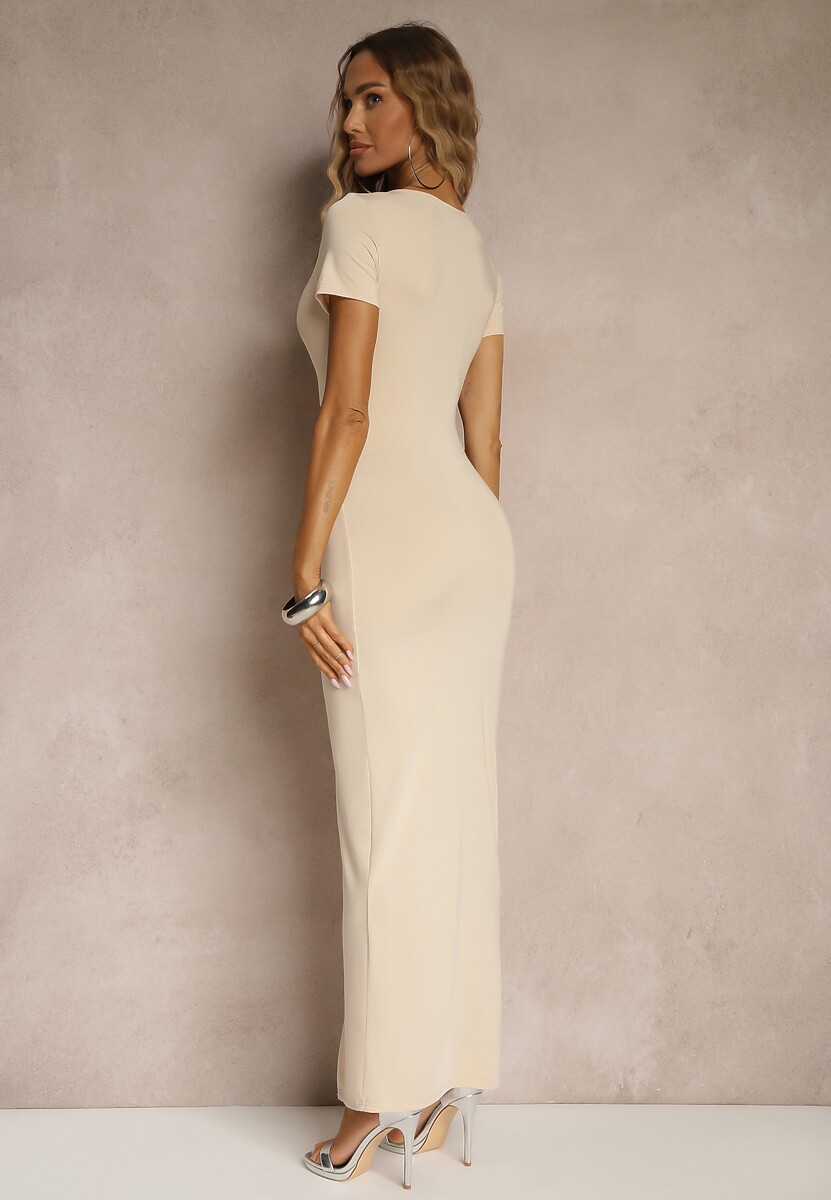 Jasnobeżowa Sukienka z Wiskozą Ozdobiona Marszczeniem i Rozcięciem na Nogę Milanorea