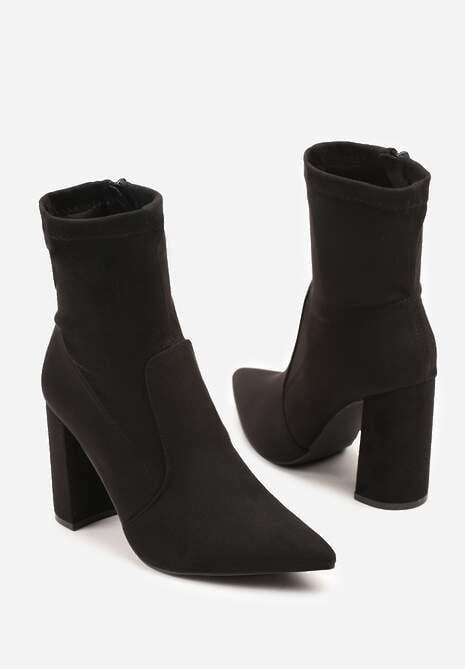 Czarne Botki Vices z Imitacji Zamszu na Słupkowym Obcasie ze Szpiczastym Noskiem Tadevia